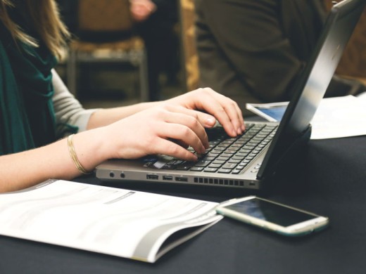 Interactive Video Tutorials about Online Banking